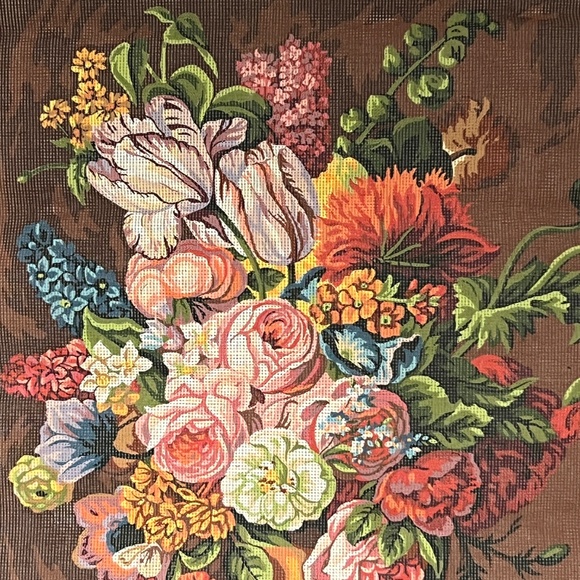 Needlepoint Canvas Hand Printed Austria Cotton Vase With Poppies Red 15" x 19" - Picture 2 of 4